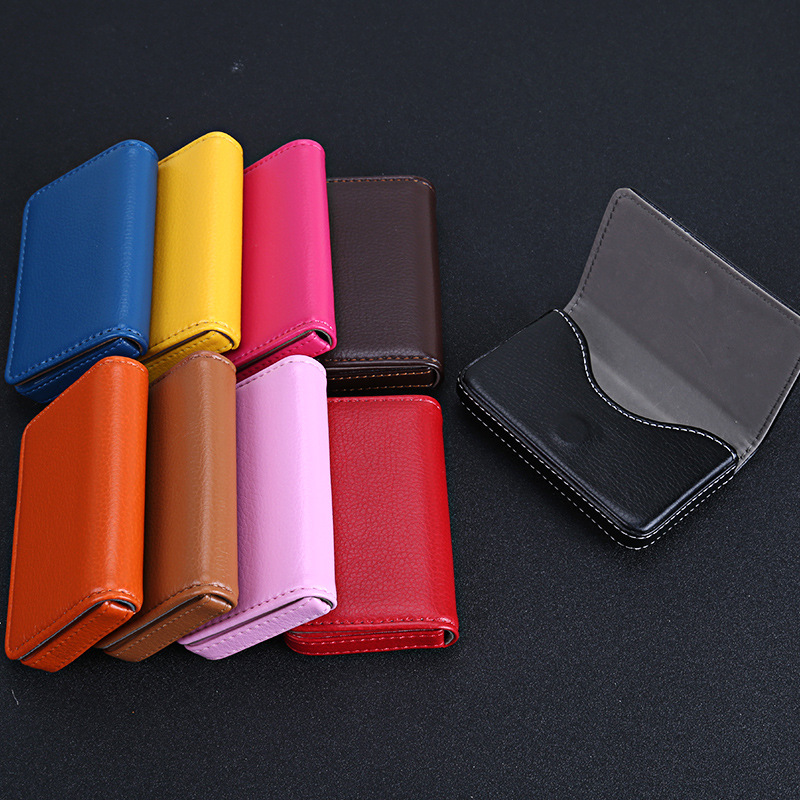 Travel Wallet Slim - حامل بطاقة أعمال من الجلد الصناعي