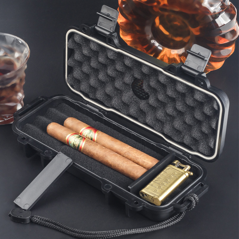 Travel Accessories Gifts For Men - مرطب سيجار محمول مع مرطب مقاوم
