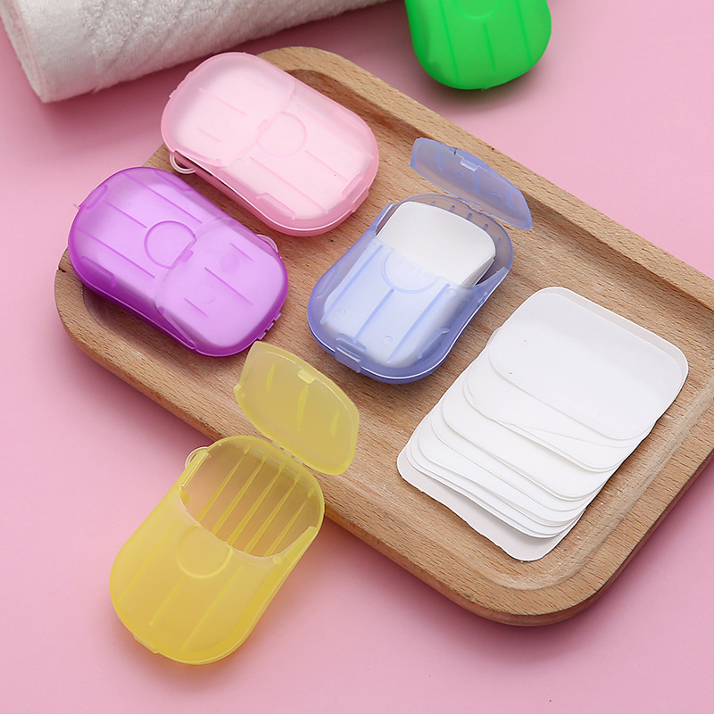 ورق صابون محمول للاستعمال مرة  - مراجعة First Aid Travel Kit وسعره
