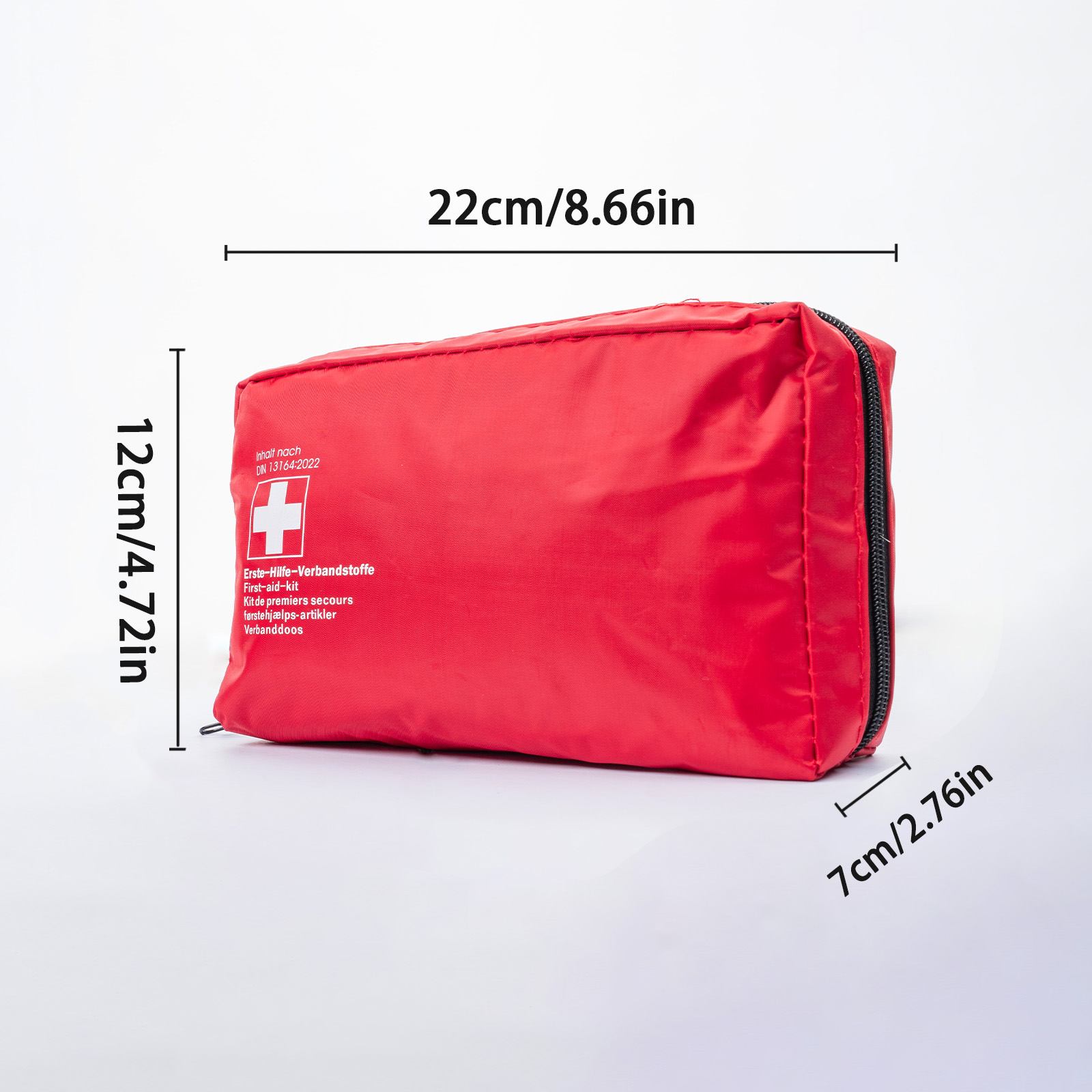 حقيبة إسعافات أولية محمولة من  - مراجعة First Aid Travel Kit وسعره