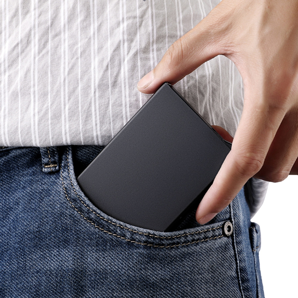 حافظة بطاقات ألومنيوم مضادة لـ - مراجعة Travel Wallet Slim وسعره