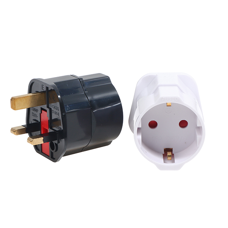 محول كهربائي عالمي للسفر من قا - مراجعة Travel Adapter Universal وسعره